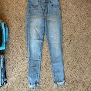 American Eagle Outfitters Light Blue Skinny Jeans